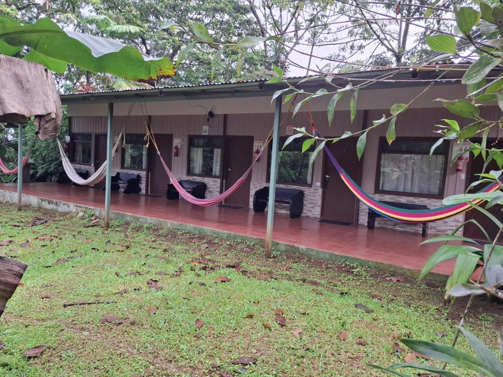 Hotel Catarata Rio Celeste ビハグア エクステリア 写真