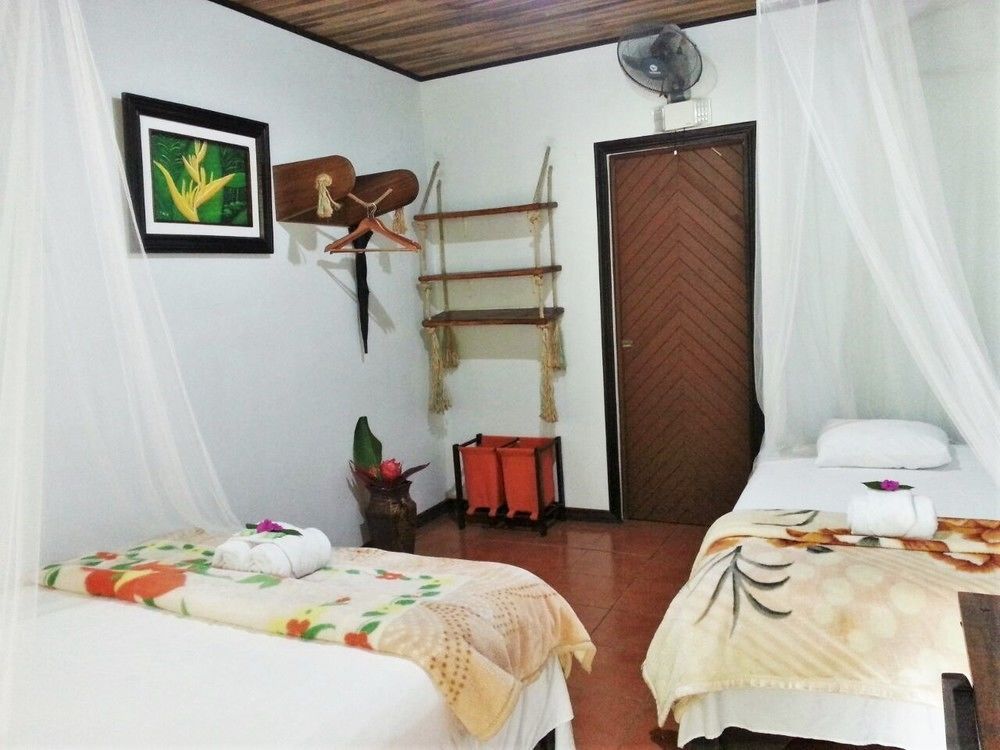 Hotel Catarata Rio Celeste ビハグア エクステリア 写真
