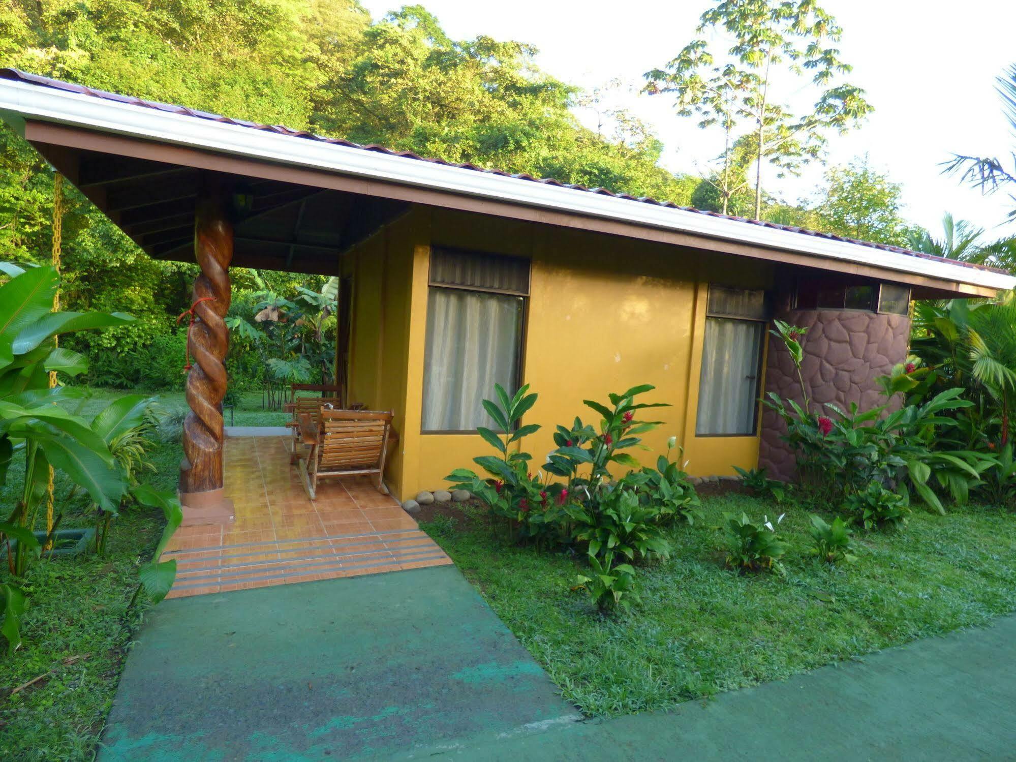 Hotel Catarata Rio Celeste ビハグア エクステリア 写真